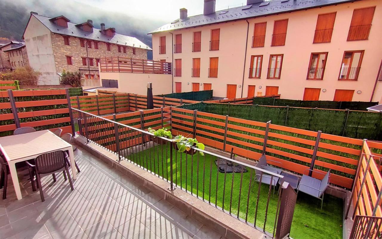 Jardin Araguas Leilighet Villanúa Eksteriør bilde